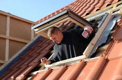 Pose de fenêtres de toit Velux à Carnetin